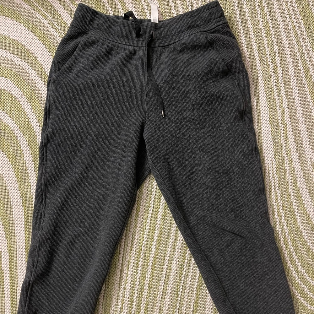 lulu lemon waffle dark grey joggers